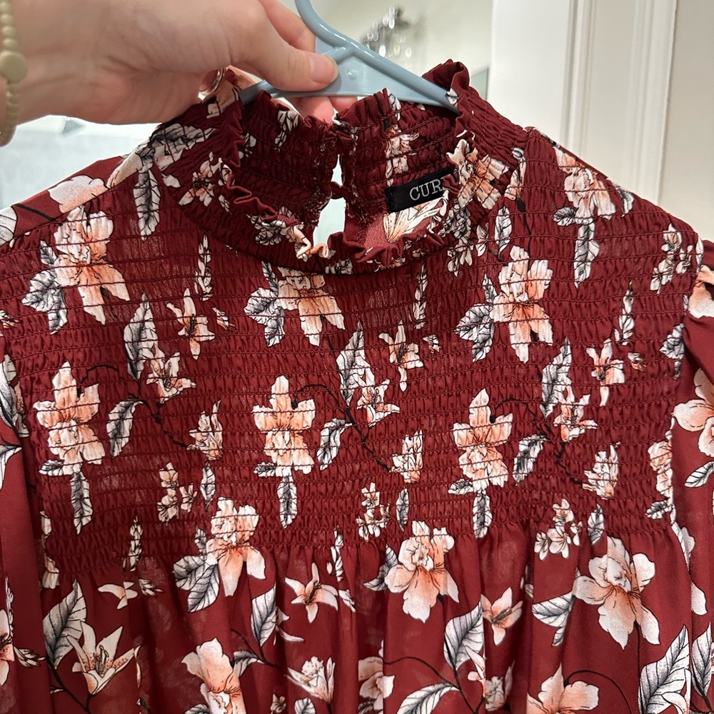 Cure Maroon Floral High Neck Blouse Size Medium - Picture 3 of 4
